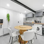 Le Repaire - - Jacuzzi - Wifi Appartement *